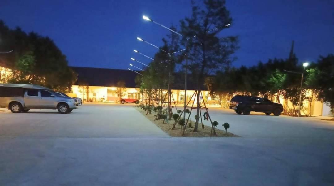 Three Bays Resort Prachuap Khiri Khan Bagian luar foto